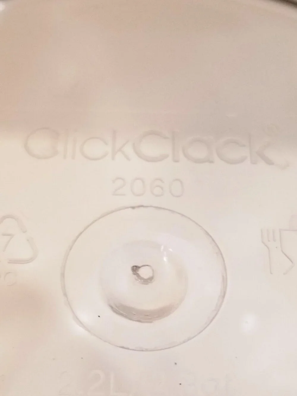 Click Clack 2.3 Quart Tall Pantry Canister, EUC